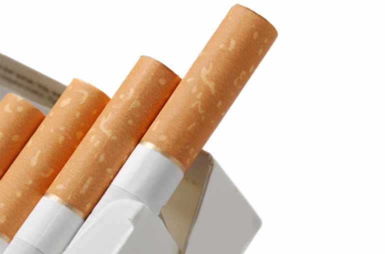 Cigarettes: interdire toutes les publicités sur les paquets a-t-il une utilité?