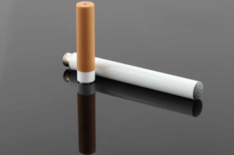 Cigarette électronique: ce que le médecin et le «vapoteur» doivent maintenant savoir