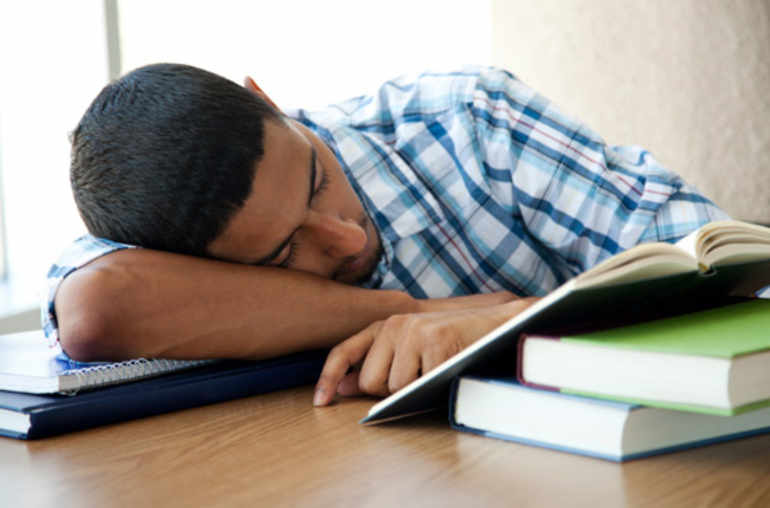 Ecole: réussir c’est – aussi – penser à bien dormir