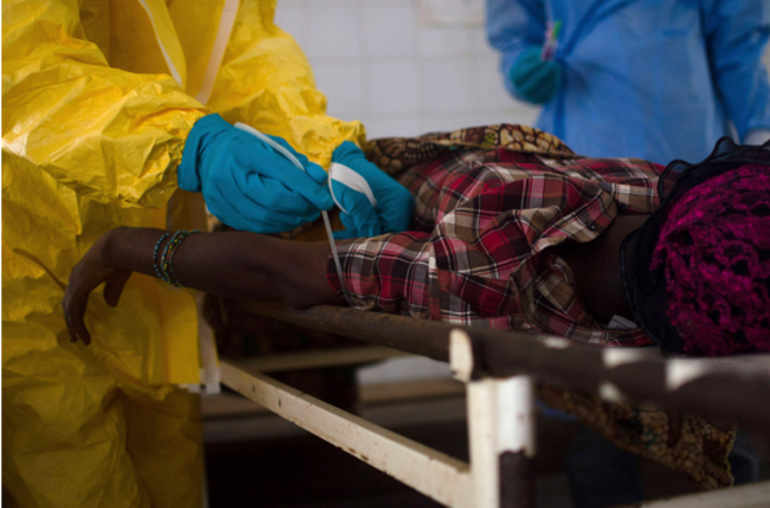 Ebola: «ZMapp», drogue expérimentale extraite du tabac, a été administrée aux deux malades américains