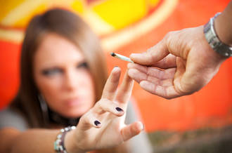 Consommation de cannabis: les jeunes toujours plus concernés