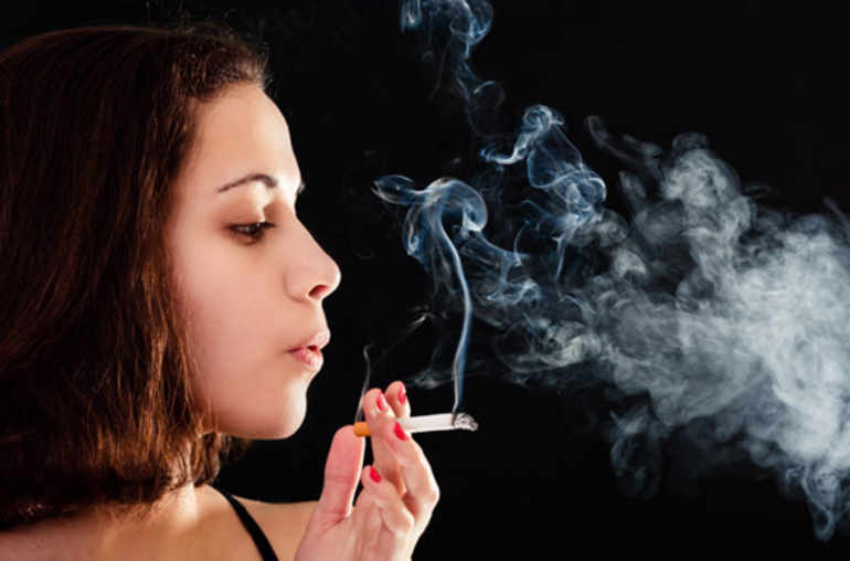 Tabac: les fumeurs sont-ils victimes de leurs gènes?