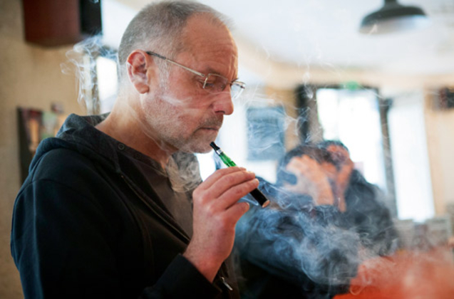 Vers une réglementation de la cigarette électronique en Suisse ...