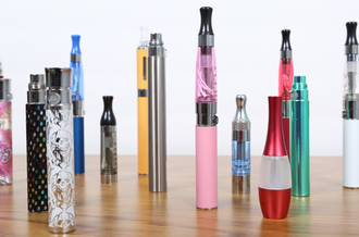 L’utilité de l’e-cigarette divise toujours le corps médical