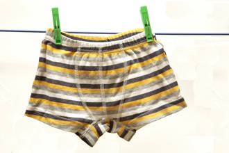 Pénis rouge chez l'enfant