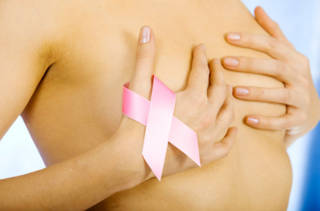 Les produits chimiques favorisent-ils le cancer du sein?