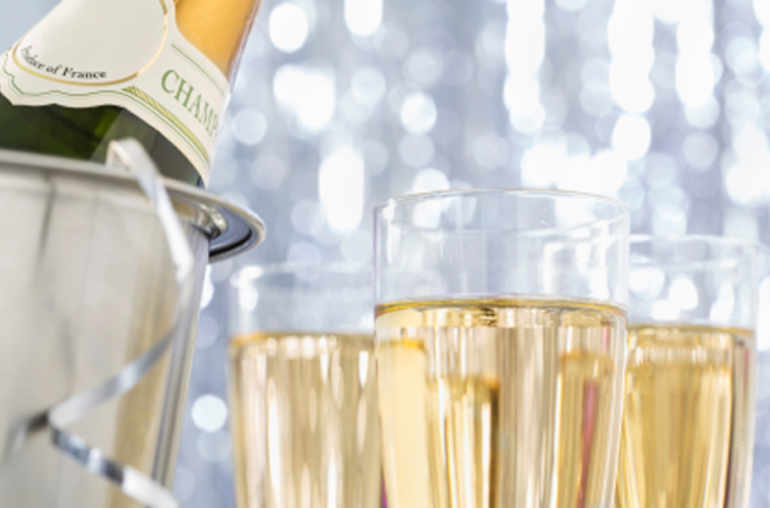 Quelques bulles de champagne au long cours peuvent rafraîchir les mémoires