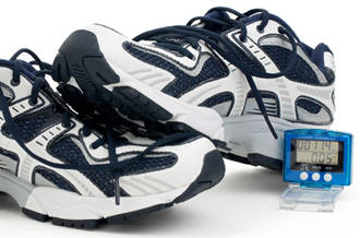 Chaussures de sport et podomètre