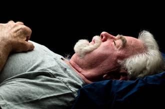 Pourquoi il ne faut plus laisser ronfler les patients cardiaques