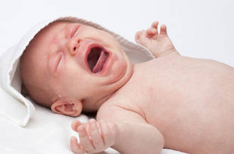 Un nourisson qui pleure