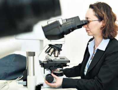 L’analyse microscopique est un élément de diagnostic essentiel.