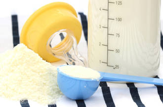 biberon de lait en poudre