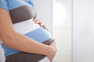 Première naissance après une greffe d’utérus