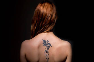 Le tatouage s’efface aujourd’hui grâce au laser