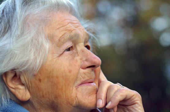 Maladie de Parkinson: la dépister à partir des glandes salivaires