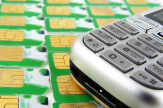 Téléphonie: la vérité sur les dangers des antennes relais 