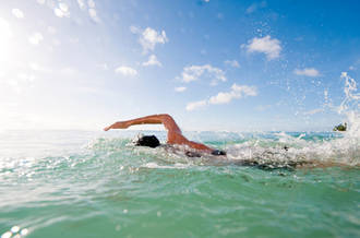 Nageur sous le soleil