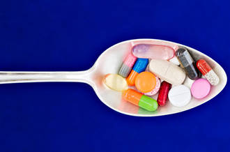 Cuillère de divers médicaments