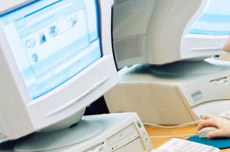 ordinateur déformé