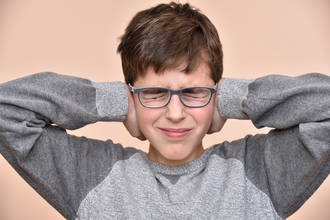 acouphenes_voir_illusions