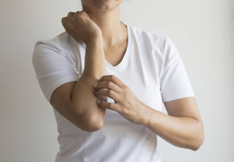 lumiere_bleue_douceur_dermatites