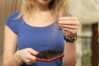 femmes_perdent_cheveux