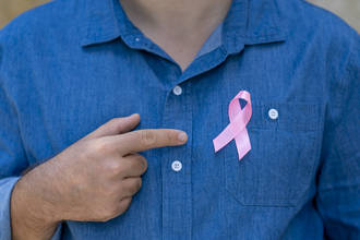 genome_cancer_sein_masculin