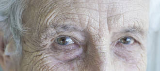 nouveau_contre_degenerescence_maculaire_liee_age