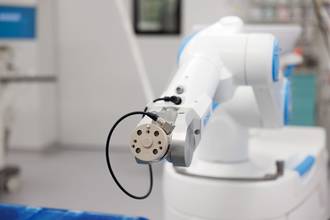 P26_03_ACTU_Arrivée d'un robot chirurgical pour la hanche