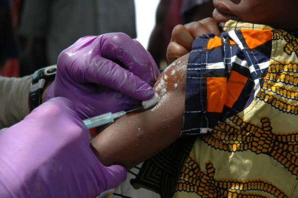 vaccin_contre_paludisme_enfants