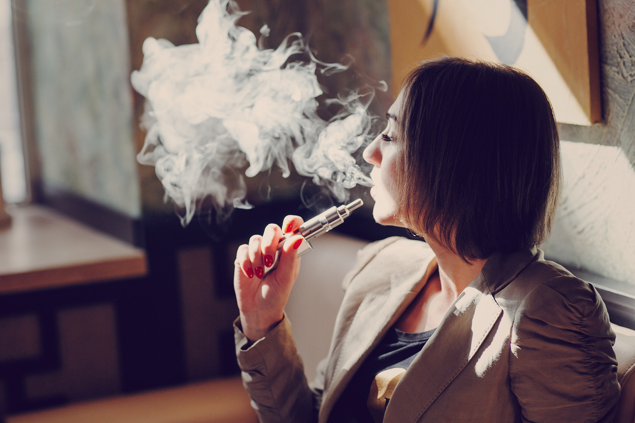 elfbar nachfüll pod läuft aus Une maladie mystérieuse causée par la cigarette électronique