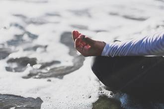 yoga_arme_depression