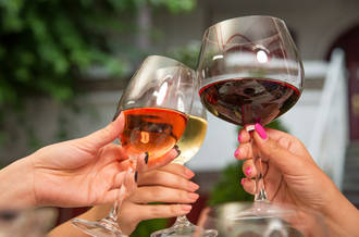 Un verre par jour, c’est bon pour le cœur mais pas pour le reste